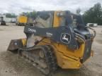 2022 John Deere 325G