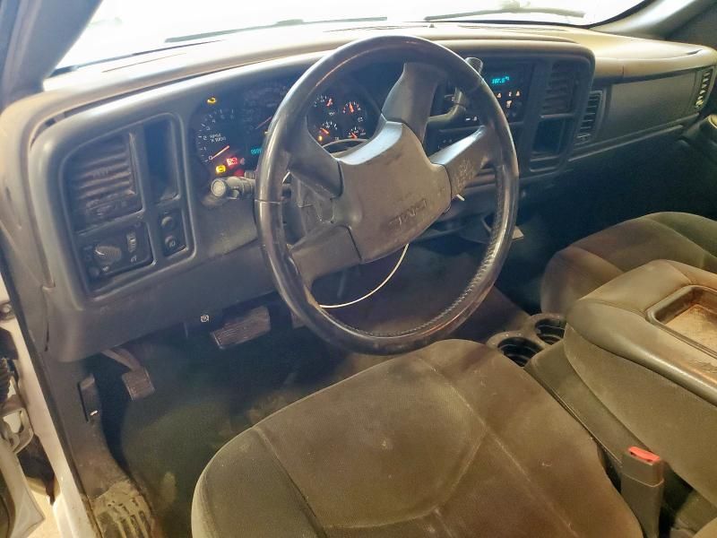 2007 GMC New Sierra C1500 Classic