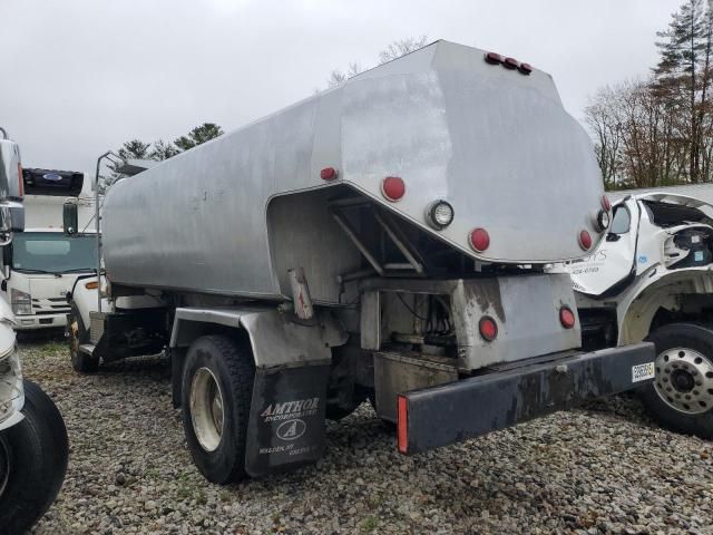 2005 Kenworth Construction T300