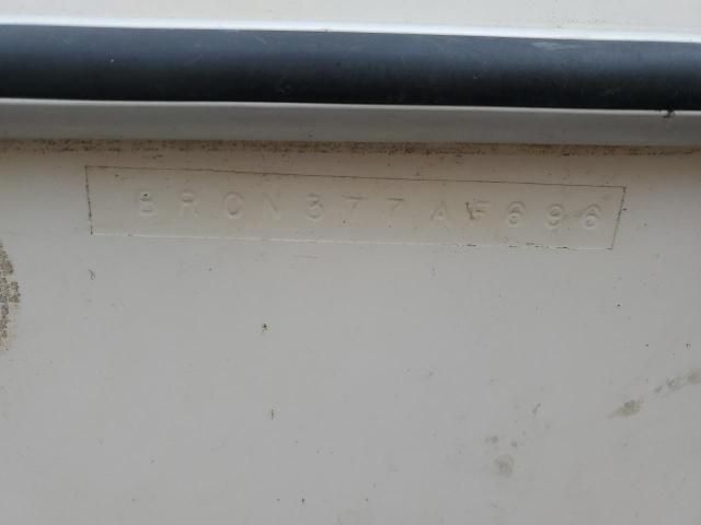 1996 Seaswirl Boat