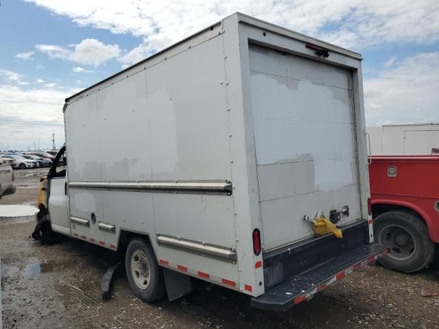 2020 GMC Savana Cutaway G3500