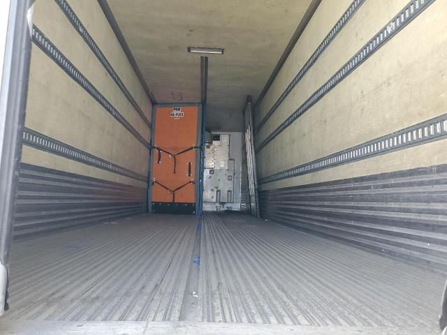 2013 Utility VS2RA Refrigerated Van Trailer