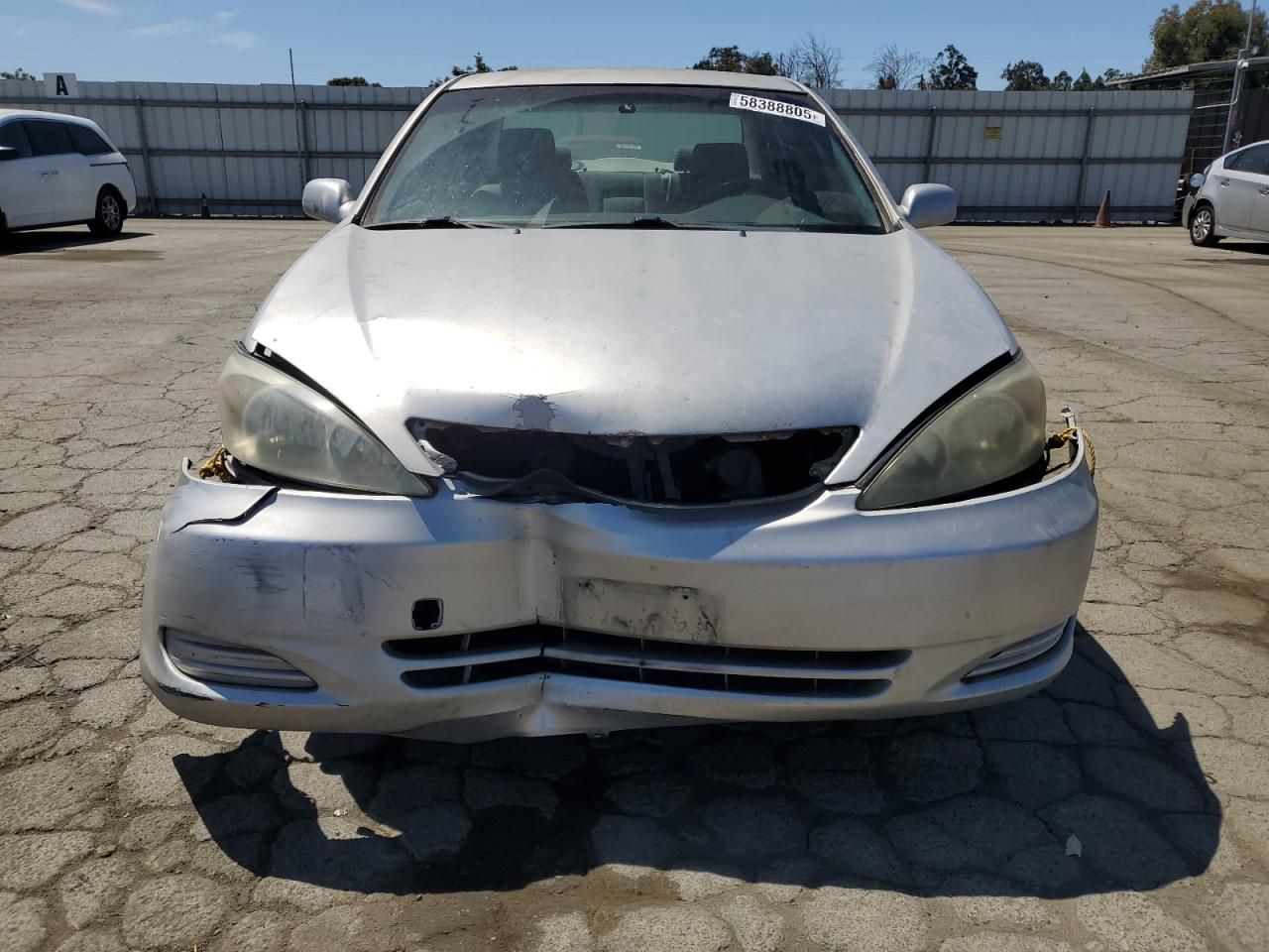 2003 Toyota Camry le