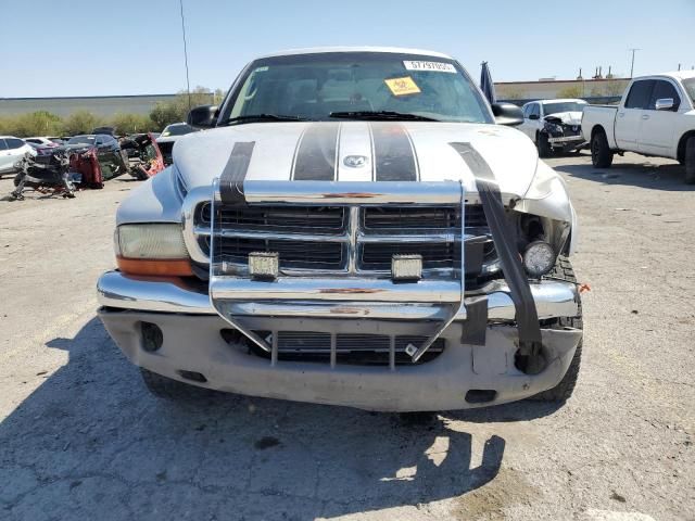 2004 Dodge Dakota Quad SLT