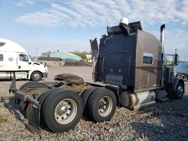 2007 Peterbilt 379 Semi Truck