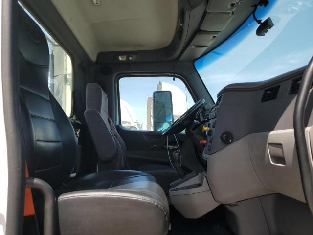 2016 Peterbilt 579 Semi Truck