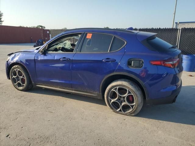 2022 Alfa Romeo Stelvio