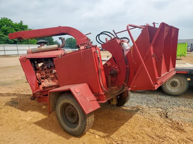 1996 Morb 2000 Wood Chipper