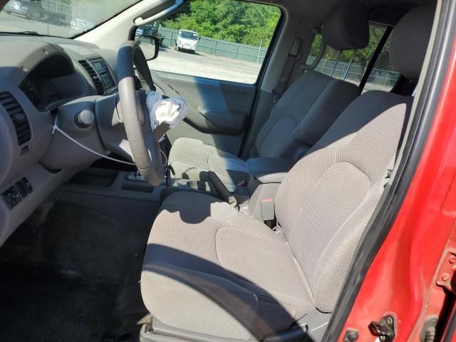 2005 Nissan Frontier Crew Cab LE