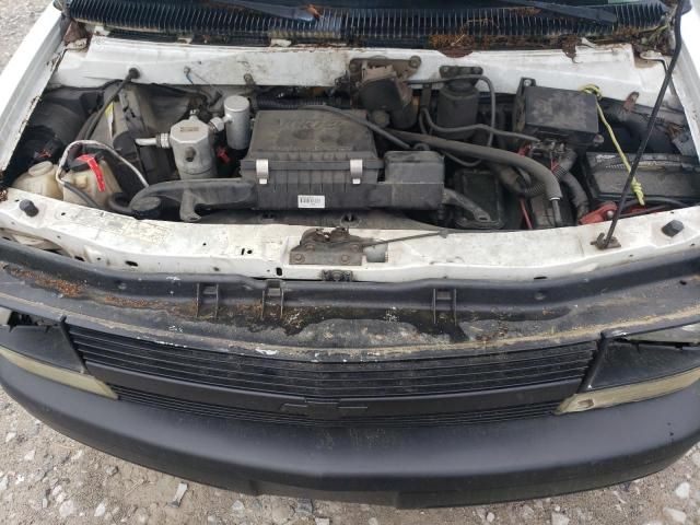 2002 Chevrolet Astro