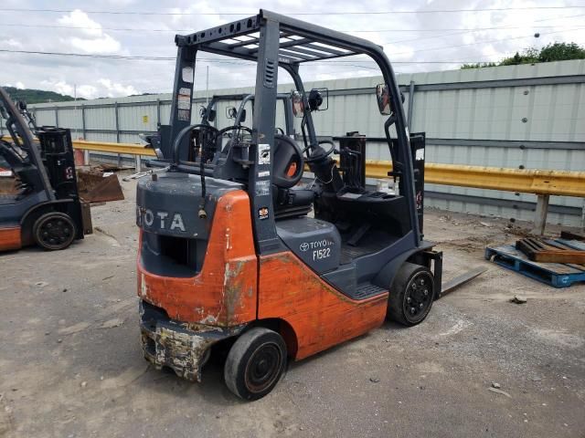 2014 Toyota Fork Lift