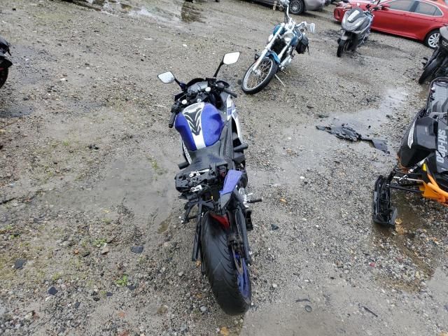 2016 Yamaha YZFR3