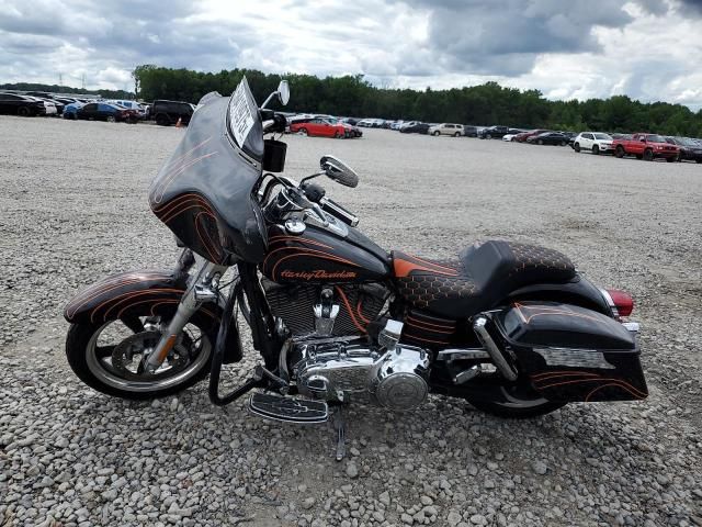 2012 Harley-Davidson FLD Switchback