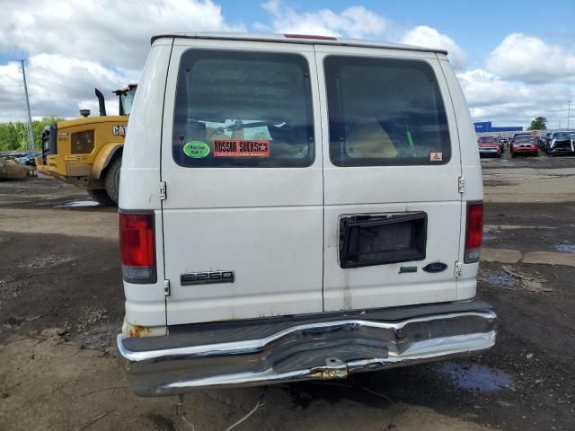 2010 Ford Econoline E250 Van