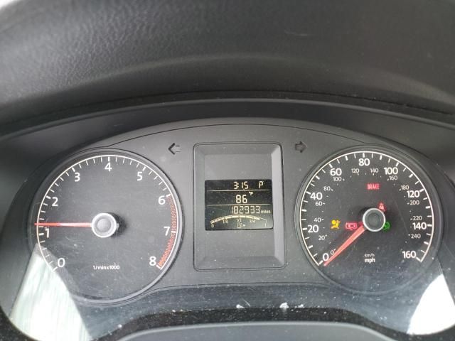 2011 Volkswagen Jetta Base