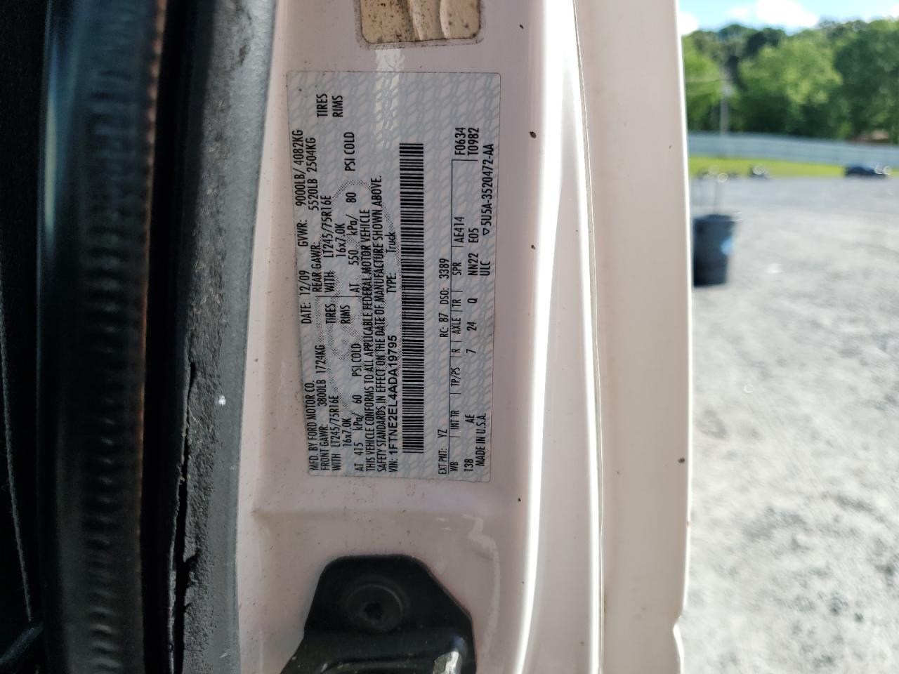 2010 Ford Econoline E250 Van