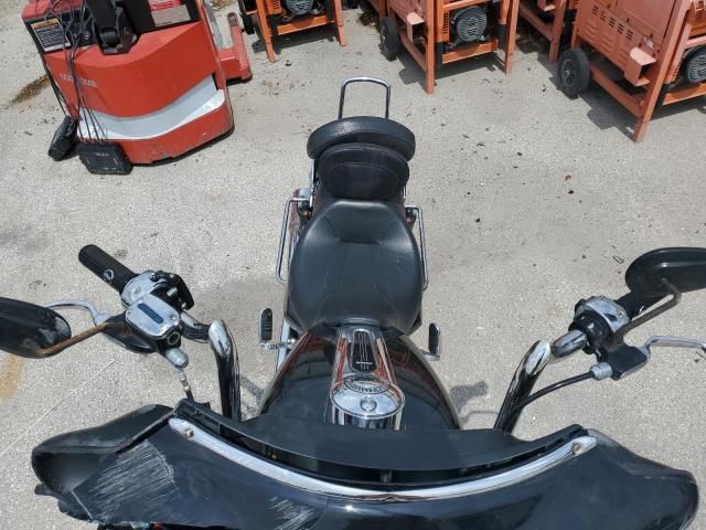 2010 Harley-Davidson Flhx