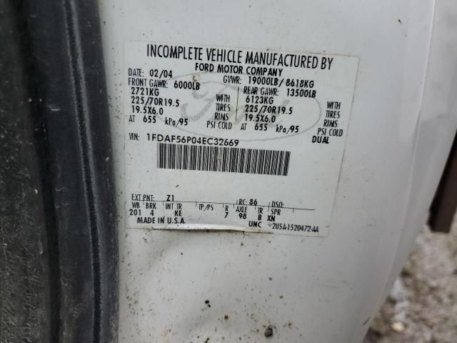 2004 Ford F550 Super Duty