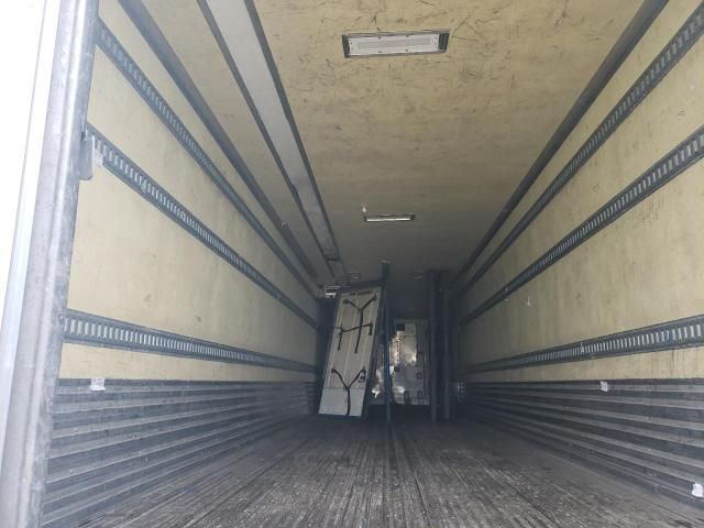 2013 Utility VS2RA Refrigerated Van Trailer