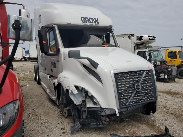 2019 Volvo VNL Semi Truck