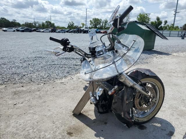 2011 Harley-Davidson Flstc