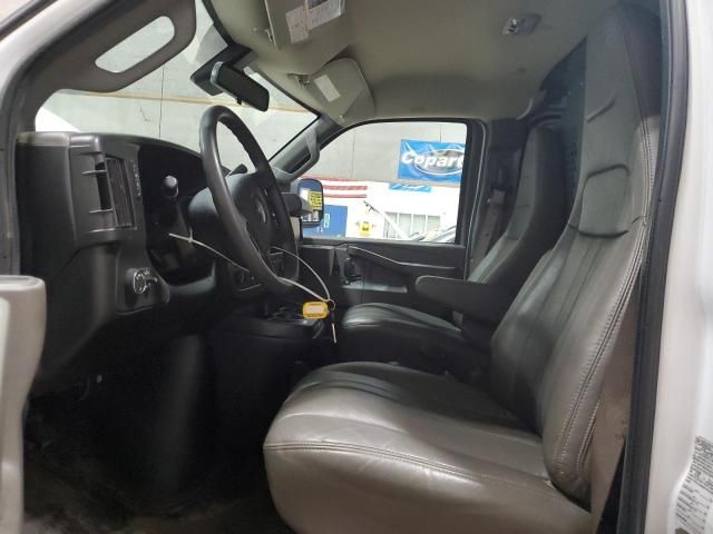 2020 GMC Savana G2500