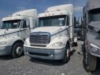 2010 Freightliner Columbia 112 Semi Truck
