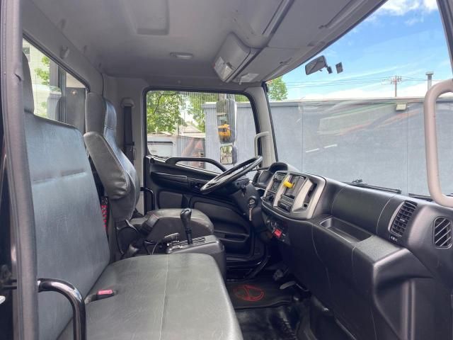 2015 Hino 258 268