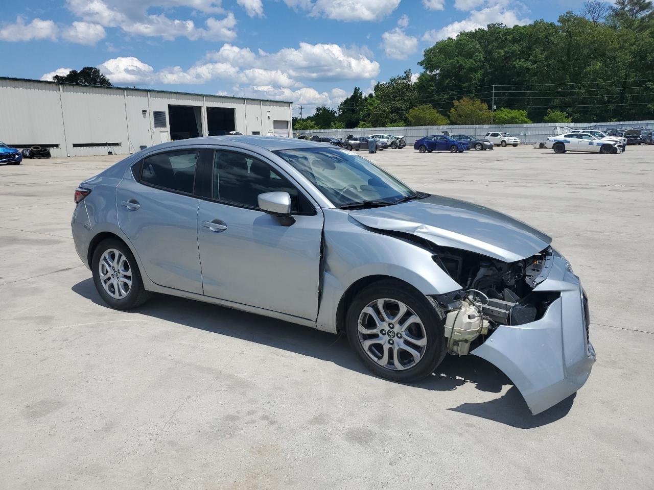 2017 Toyota Yaris ia