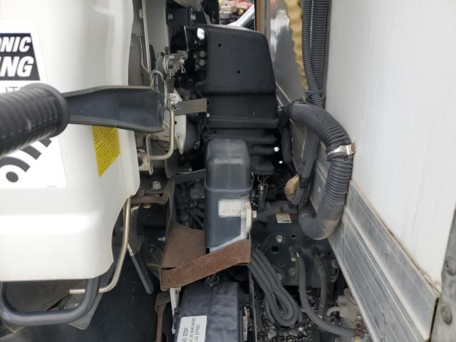 2019 Isuzu NRR