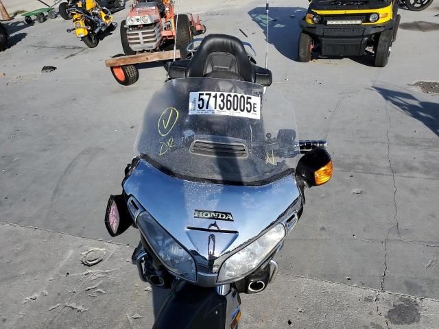 2001 Honda GL1800