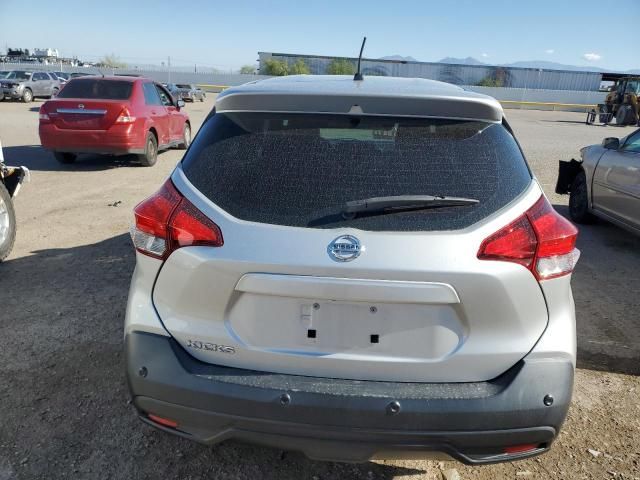 2020 Nissan Kicks S