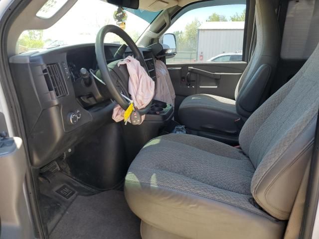2019 Chevrolet Express G2500 LT