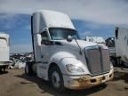 2014 Kenworth T680 Semi Truck