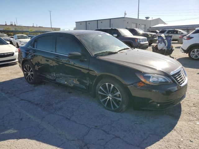 2012 Chrysler 200 Touring