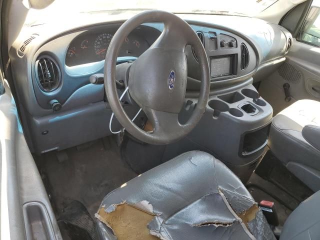 2003 Ford Econoline E350 Super Duty Van