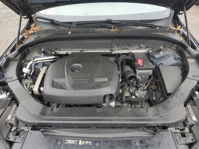 2018 Volvo XC60 T5 Momentum