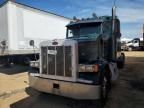 2005 Peterbilt 378 Semi Truck