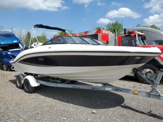 2016 Sea Ray Boat