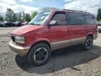 2001 GMC Safari XT