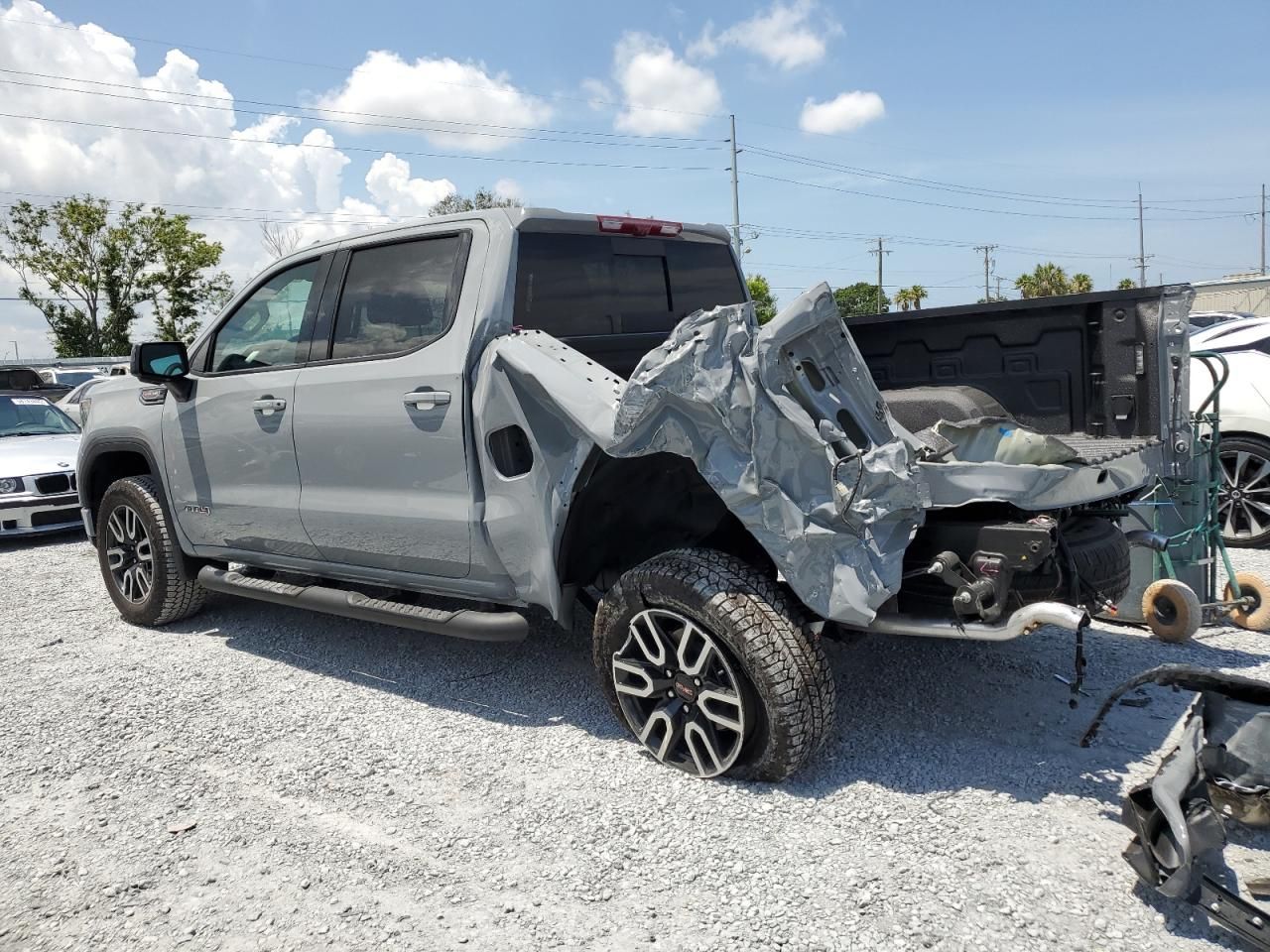 2025 GMC Sierra K1500 AT4