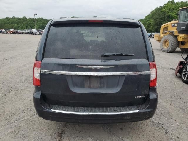 2013 Chrysler Town & Country Limited