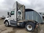 2017 Peterbilt 579 Semi Truck