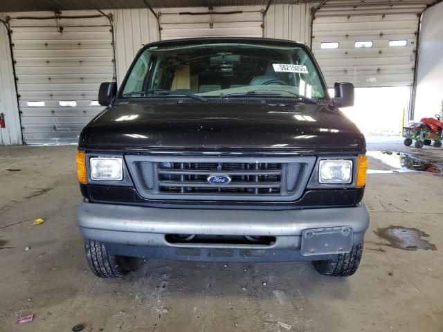 2007 Ford Econoline E350 Super Duty Wagon