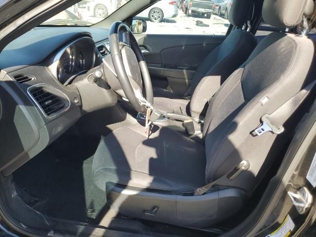 2012 Chrysler 200 Touring