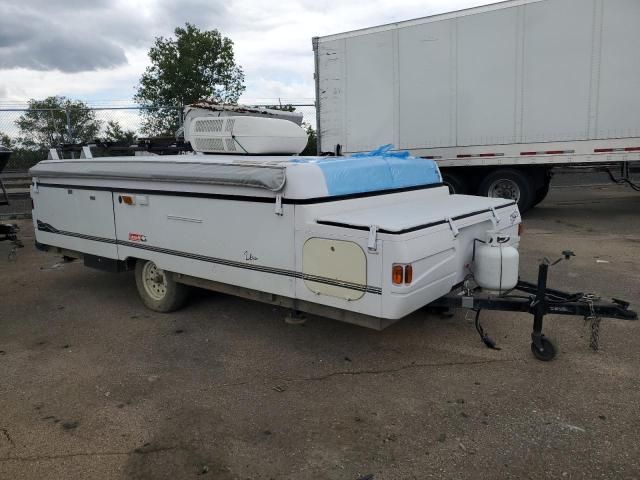 2000 Fleetwood Trailer