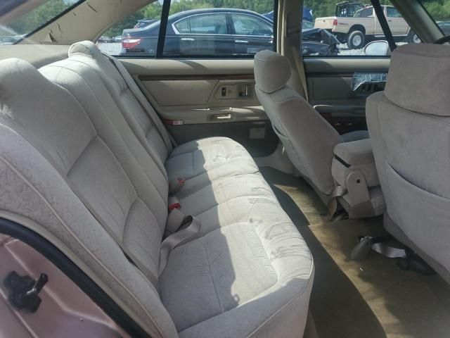 1999 Oldsmobile 88 Base
