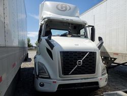 Volvo Vehiculos salvage en venta: 2021 Volvo VNR Semi Truck