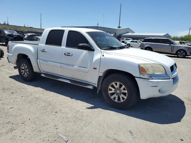 2007 Mitsubishi Raider LS