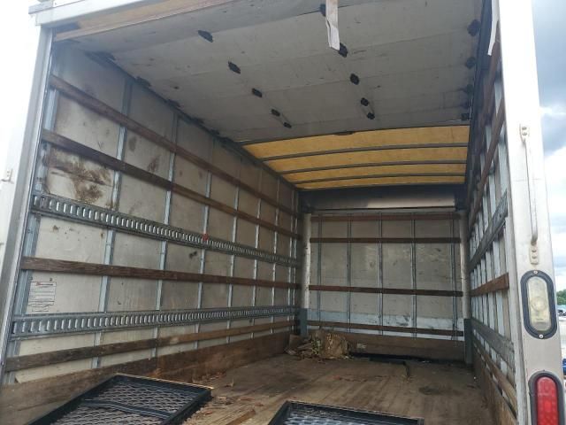 2013 Isuzu NPR HD